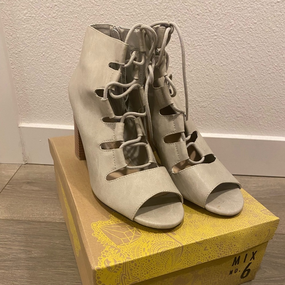 Mix No. 6 Patty Lace Up Heels - Picture 3 of 6